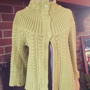 Leo & Nicole sweater